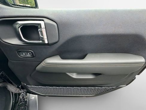 New 2025 Jeep Wrangler Rubicon 392 image 24