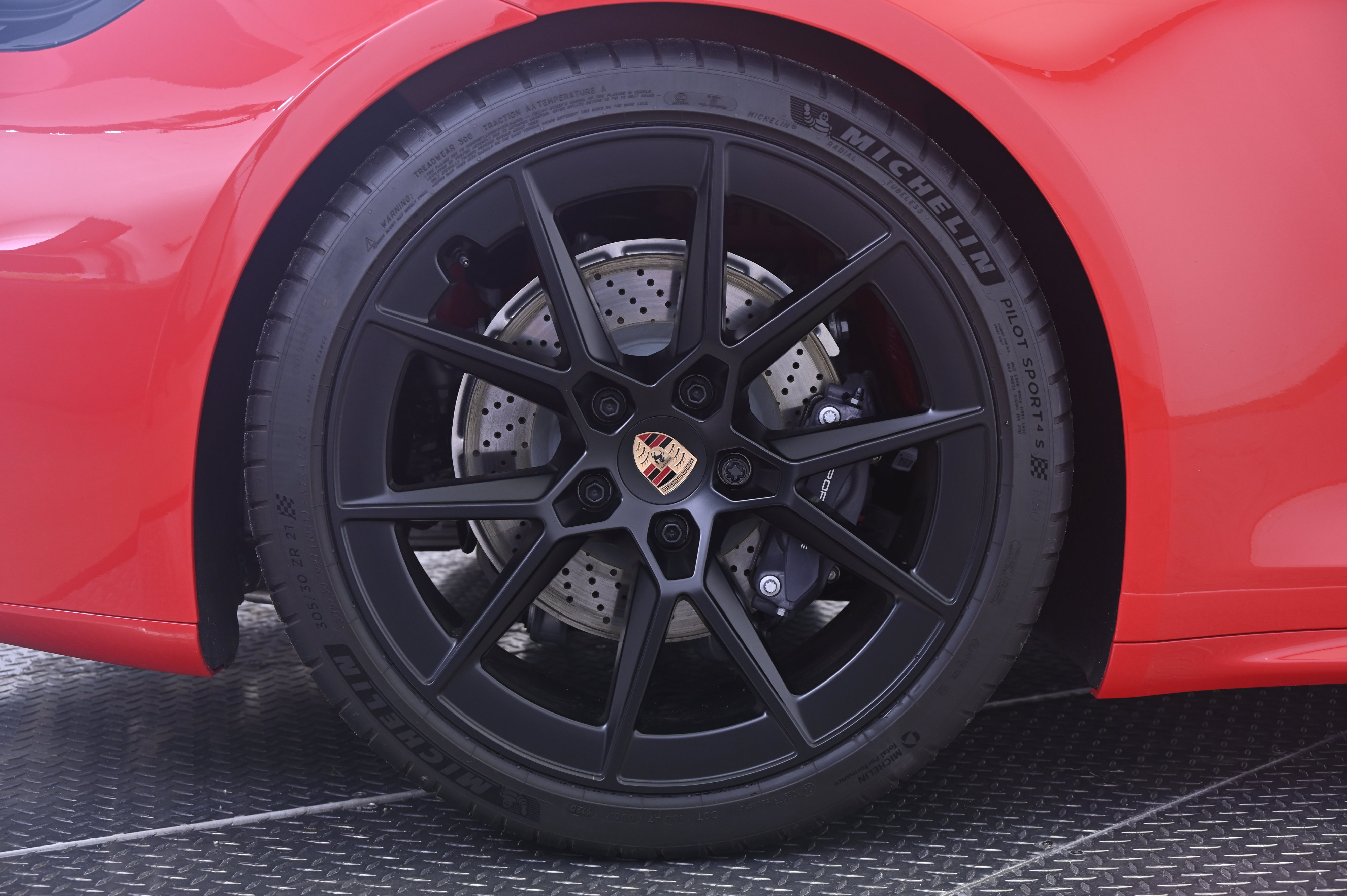 Certified 2026 Porsche 911 Carrera T RWD image 14
