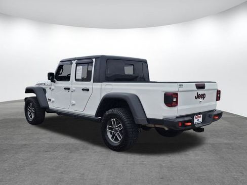 Used 2024 Jeep Gladiator Mojave image 6