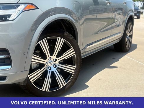 Certified 2025 Volvo XC90 T8 Plus w/ Protection Package Premier AWD/4WD image 10