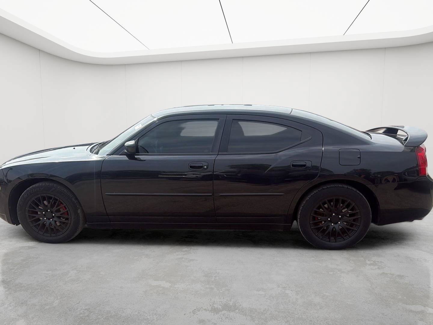 Used 2010 Dodge Charger SXT RWD image 8