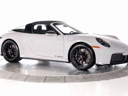 Used 2026 Porsche 911 Targa 4 GTS image 7