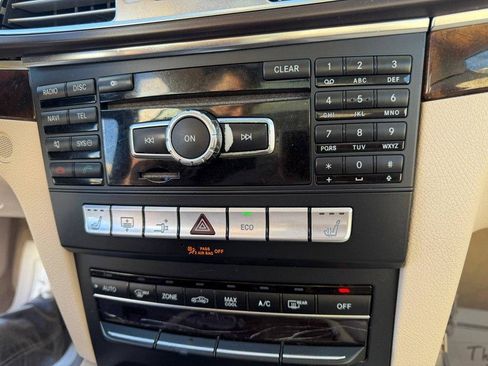 Used 2014 Mercedes-Benz E 350 Coupe image 33