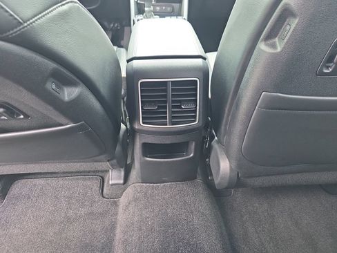 Used 2025 Kia Sportage EX w/ Premium Package FWD image 32