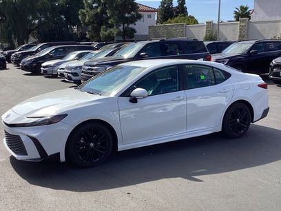 Used 2025 Toyota Camry SE