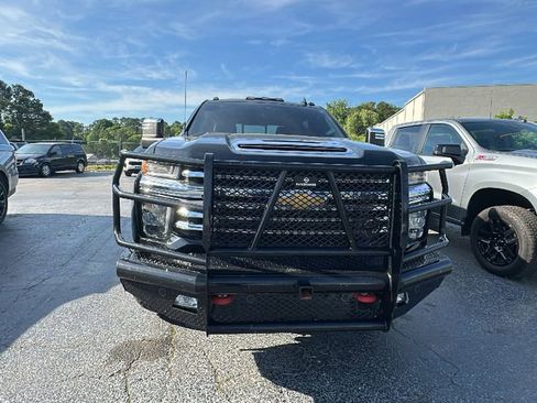 Used 2021 Chevrolet Silverado 3500 High Country AWD/4WD image 16