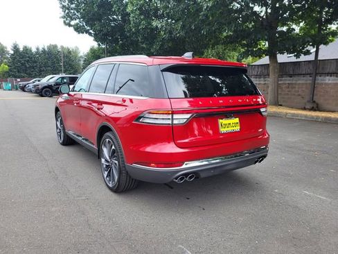 New 2025 Lincoln Aviator Reserve image 3