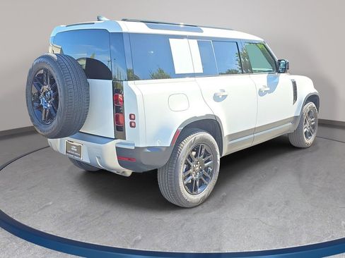 Certified 2025 Land Rover Defender 110 S AWD/4WD image 5