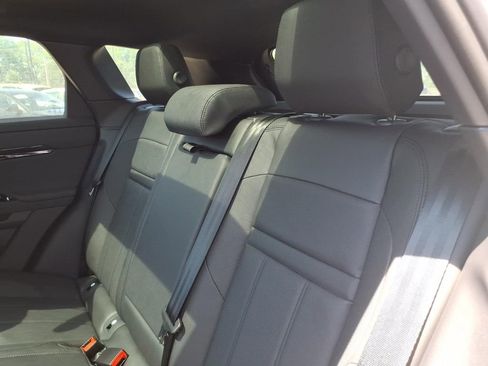 Used 2026 Land Rover Range Rover Evoque S image 12