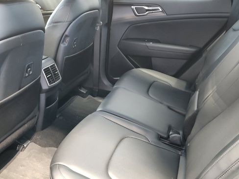 Used 2026 Kia Sportage EX w/ EX Panorama Roof Package FWD image 22