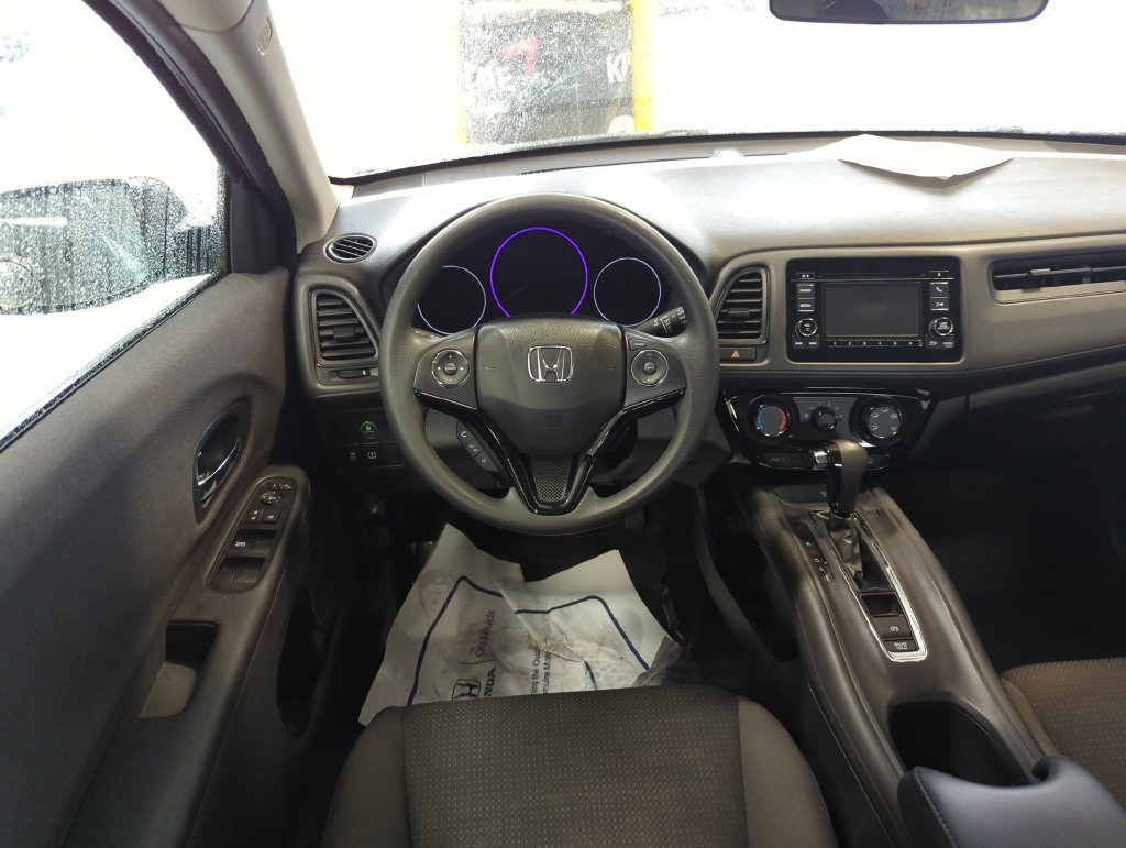Used 2022 Honda HR-V LX image 22