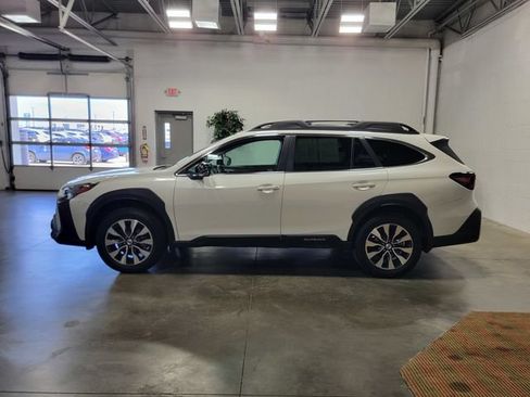 Certified 2024 Subaru Outback Limited AWD/4WD image 8