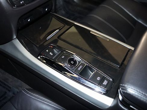 Used 2018 Acura RLX w/ Technology Package image 20