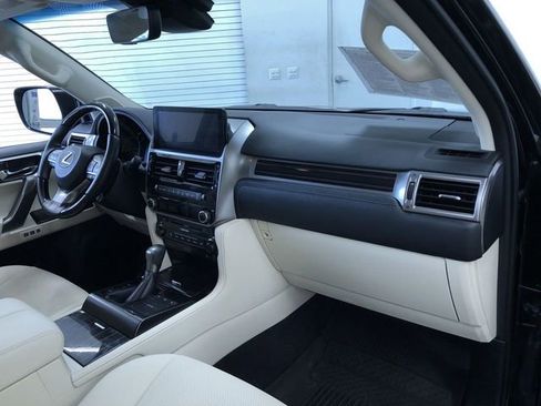 Used 2022 Lexus GX 460 Premium image 24