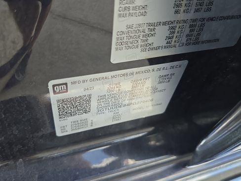 Used 2023 GMC Sierra 1500 SLT w/ SLT Premium Package image 33