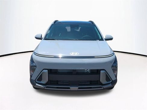 New 2026 Hyundai Kona Limited FWD image 3