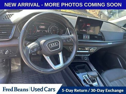 Used 2021 Audi Q5 2.0T Premium w/ Convenience Package image 11