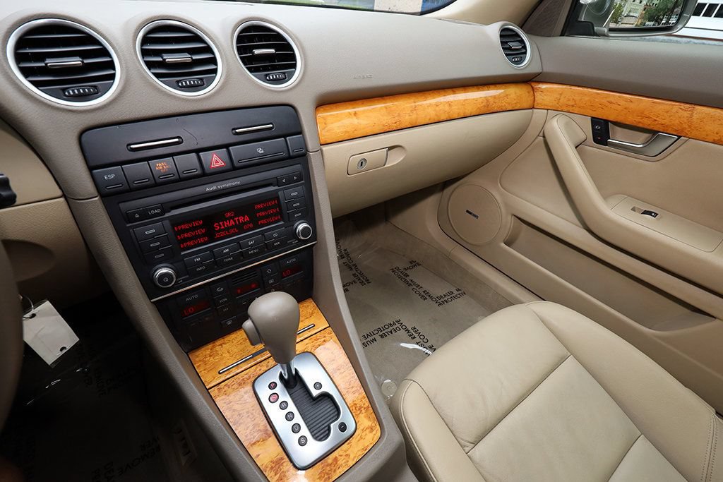 Used 2009 Audi A4 2.0T FWD image 39