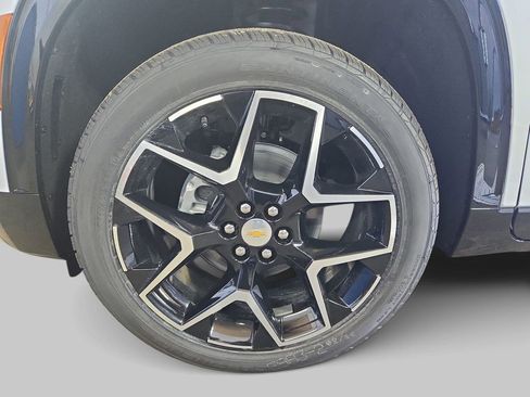 New 2026 Chevrolet Traverse High Country w/ LPO, Floor Liner Package image 33