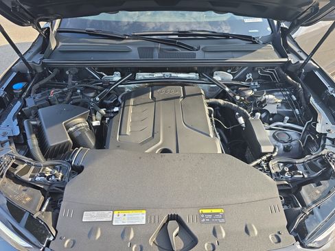 Certified 2025 Audi Q5 Premium Plus w/ Premium Plus image 29