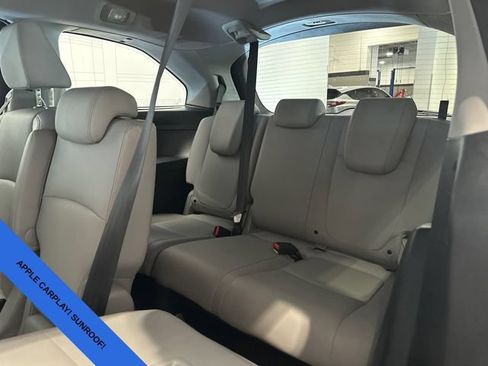 Used 2023 Honda Odyssey Touring image 15