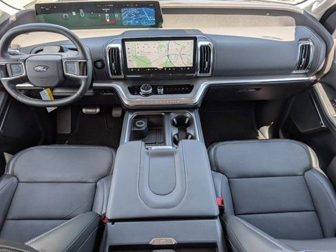 New 2026 Ford Expedition Platinum AWD/4WD image 5