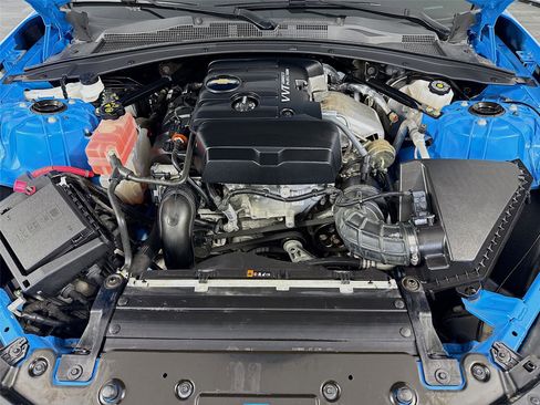 Used 2023 Chevrolet Camaro LT RWD image 26