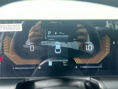 New 2025 Kia K4 LXS image 21