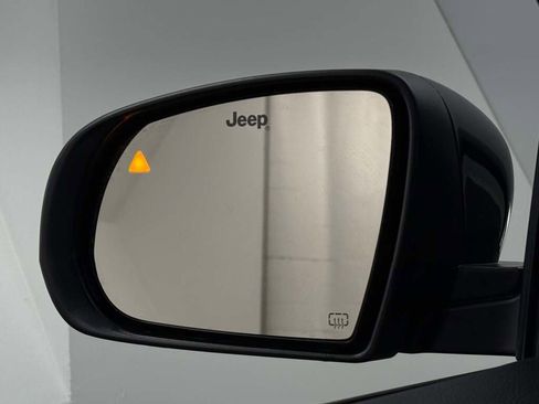 New 2026 Jeep Compass Limited image 28