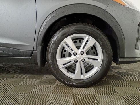 New 2025 Nissan Kicks Play S image 45