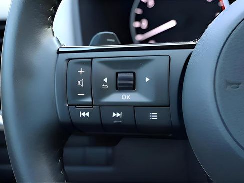 Used 2022 Nissan Rogue SL AWD/4WD image 20