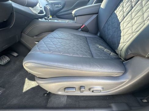 Used 2024 Nissan Murano Platinum w/ Cargo Package FWD image 29