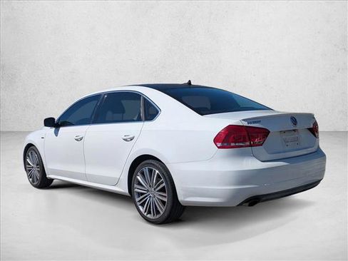 Used 2014 Volkswagen Passat 1.8T Sport image 7