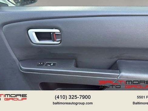 Used 2015 Honda Pilot Touring image 26