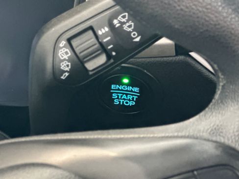 Used 2020 Ford Escape SE AWD/4WD image 25