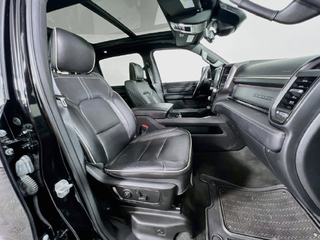 Used 2023 RAM 1500 Limited AWD/4WD image 34