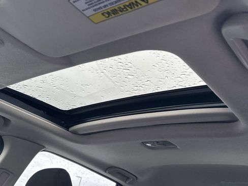 Used 2020 Honda Fit EX image 18