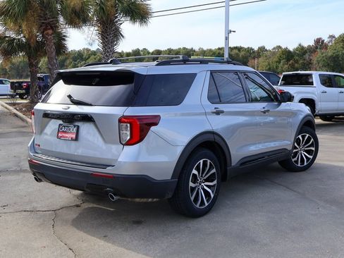 Used 2022 Ford Explorer ST-Line image 2