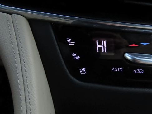 Used 2020 Cadillac CT6 Premium Luxury image 26