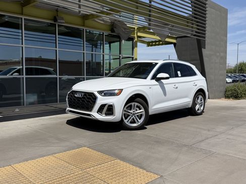 Used 2024 Audi Q5 e Premium AWD/4WD image 1