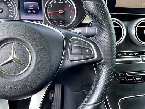 Used 2016 Mercedes-Benz GLC 300 image 23