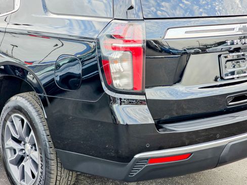 Used 2023 Chevrolet Tahoe LT w/ LT Signature Package image 21