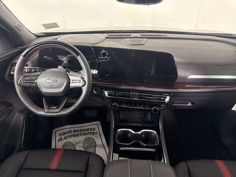 New 2026 Chevrolet Traverse RS image 25