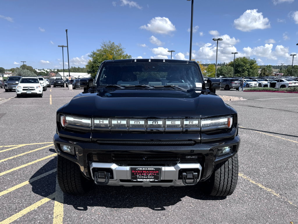 Used 2024 GMC Hummer EV 3X w/ LPO, Illumination Package AWD/4WD image 3