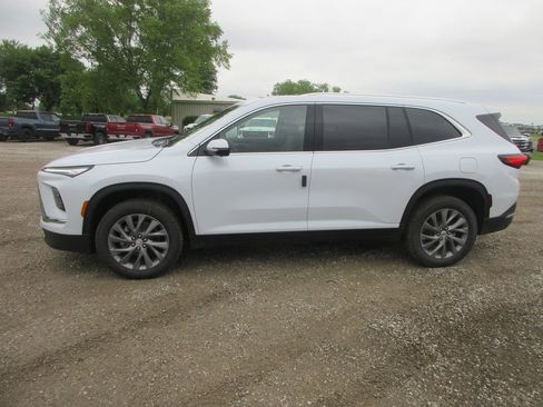 New 2026 Buick Enclave Preferred w/ Power Package AWD/4WD image 7