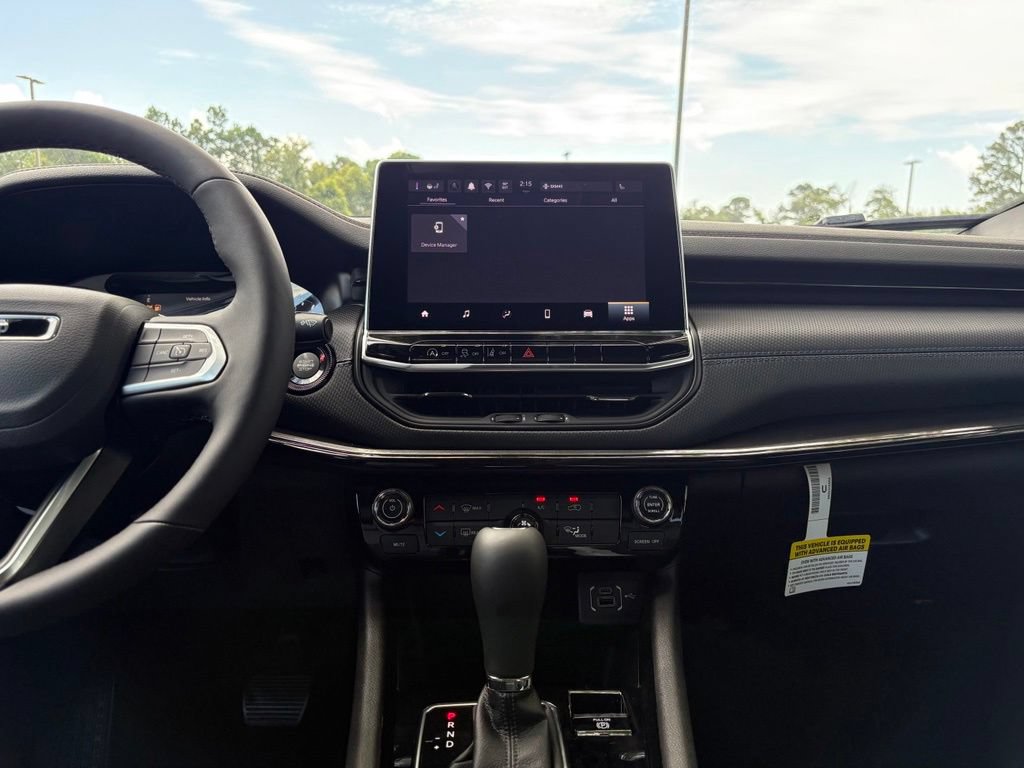 New 2026 Jeep Compass Latitude AWD/4WD image 16