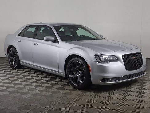 Used 2023 Chrysler 300 S image 52