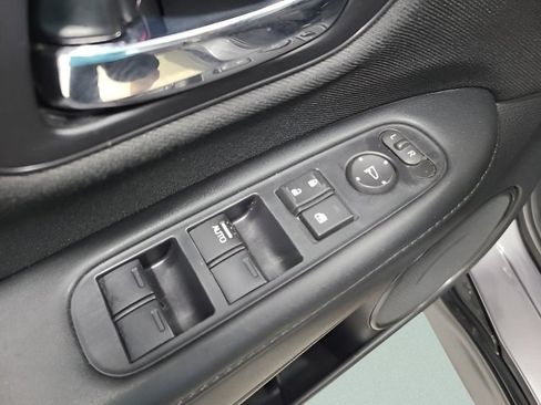 Used 2021 Honda HR-V Sport image 22