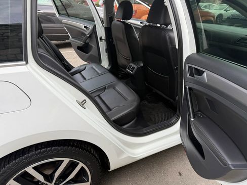 Used 2016 Volkswagen Golf Limited Edition FWD image 15
