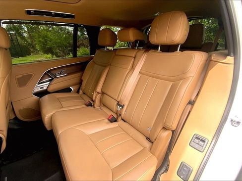 Used 2025 Land Rover Range Rover Long Wheelbase SE AWD/4WD image 20